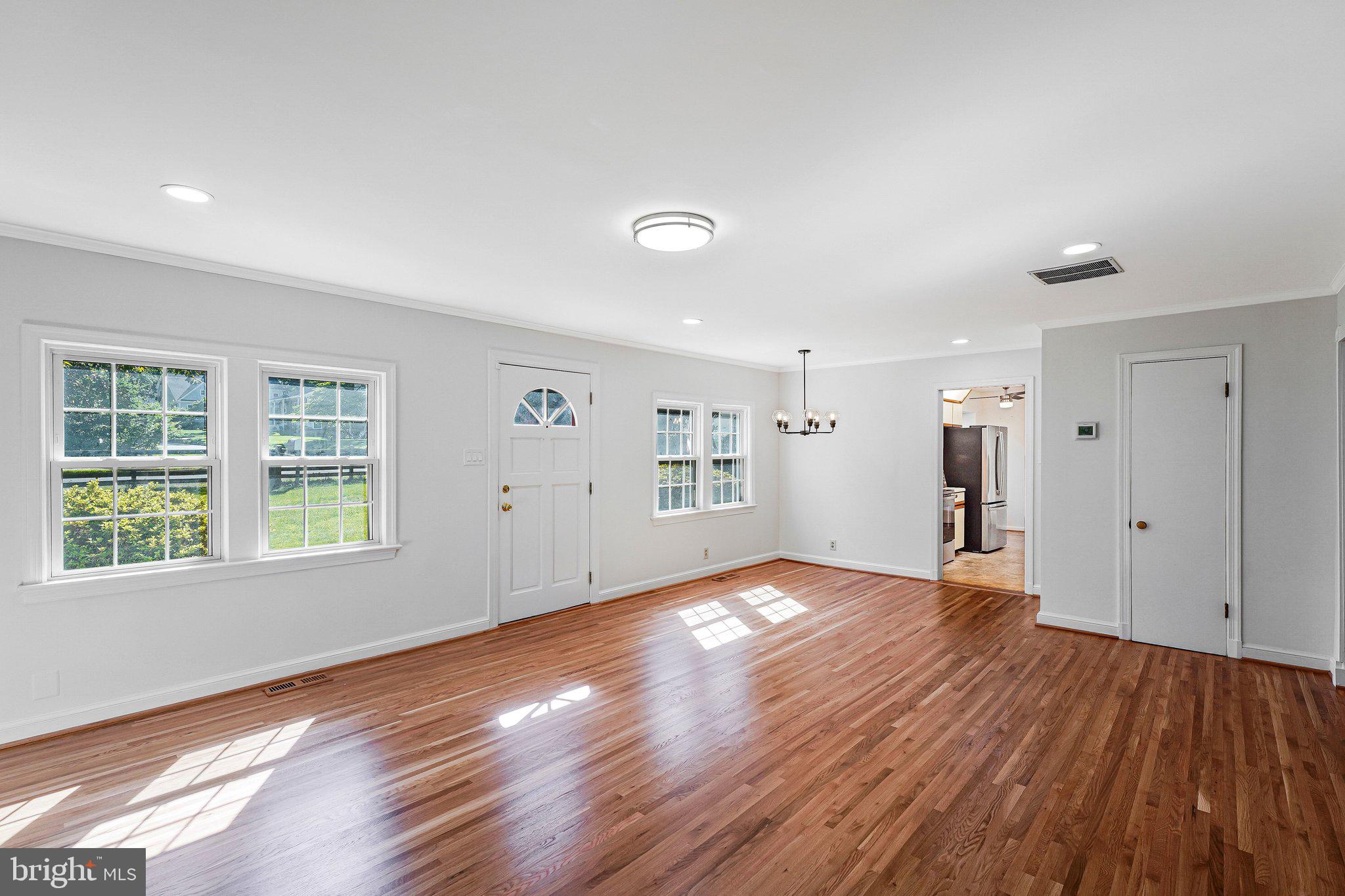 2718 PIONEER LANE