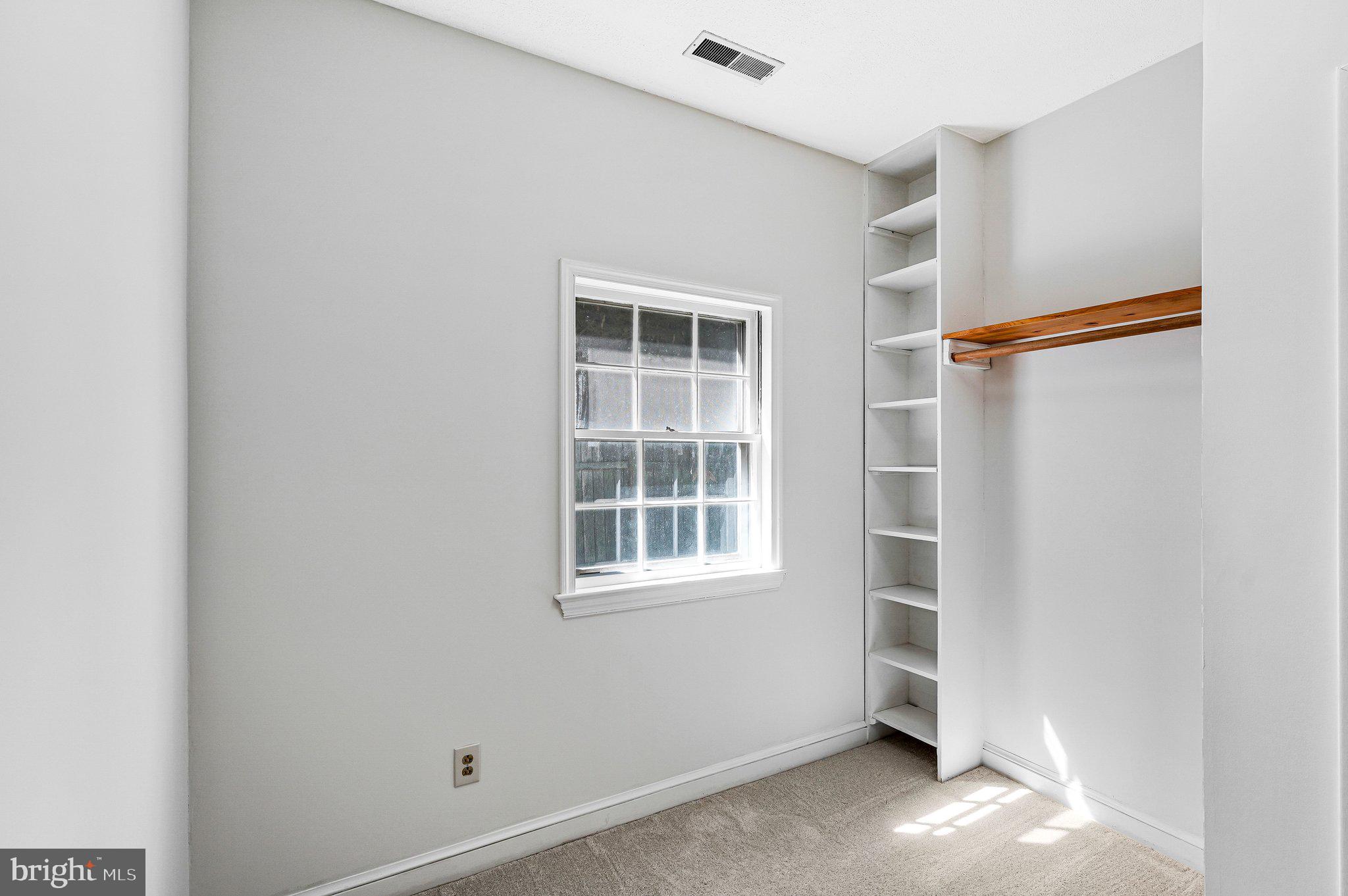 2718 PIONEER LANE