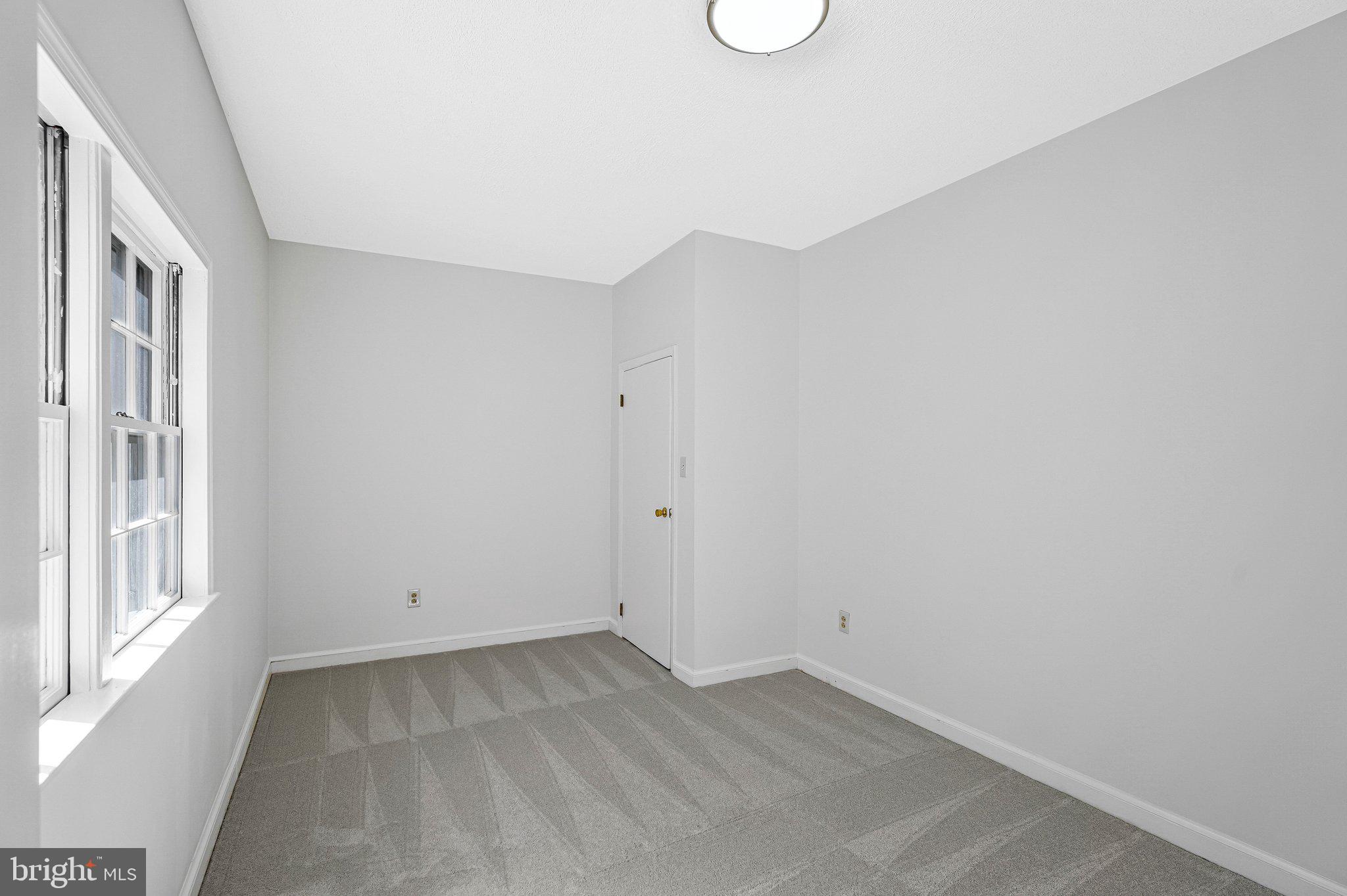 2718 PIONEER LANE