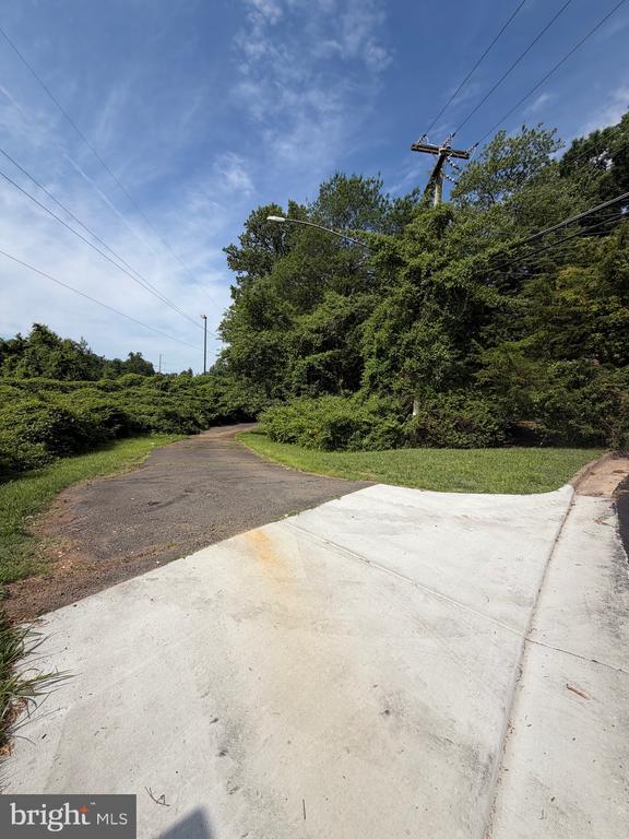 7314 IDYLWOOD ROAD