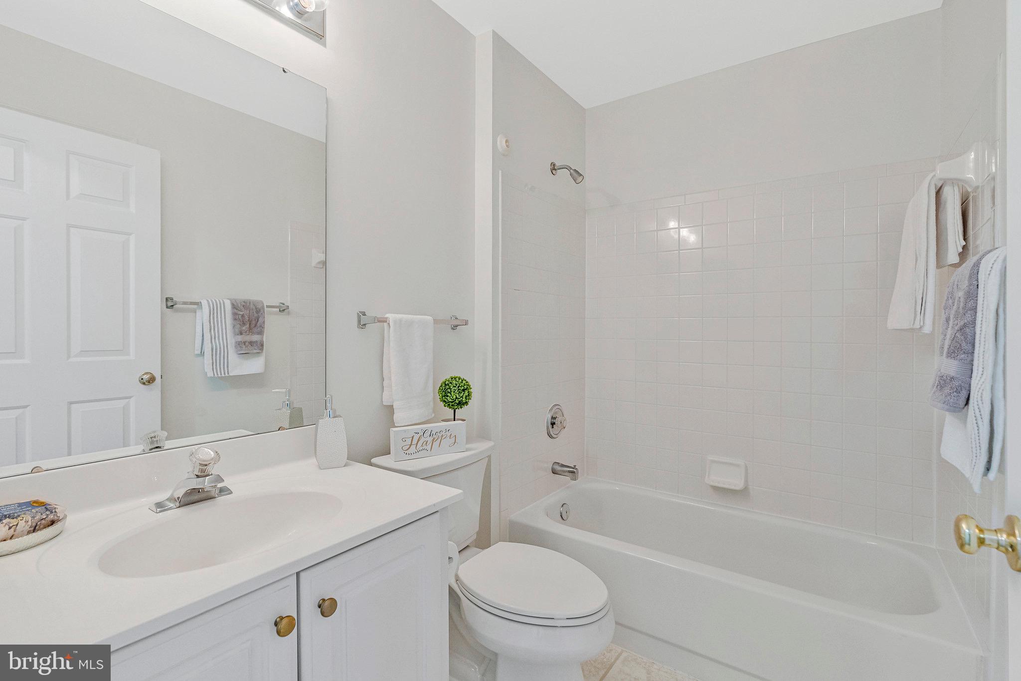 44269 COBHAM STATION COURT