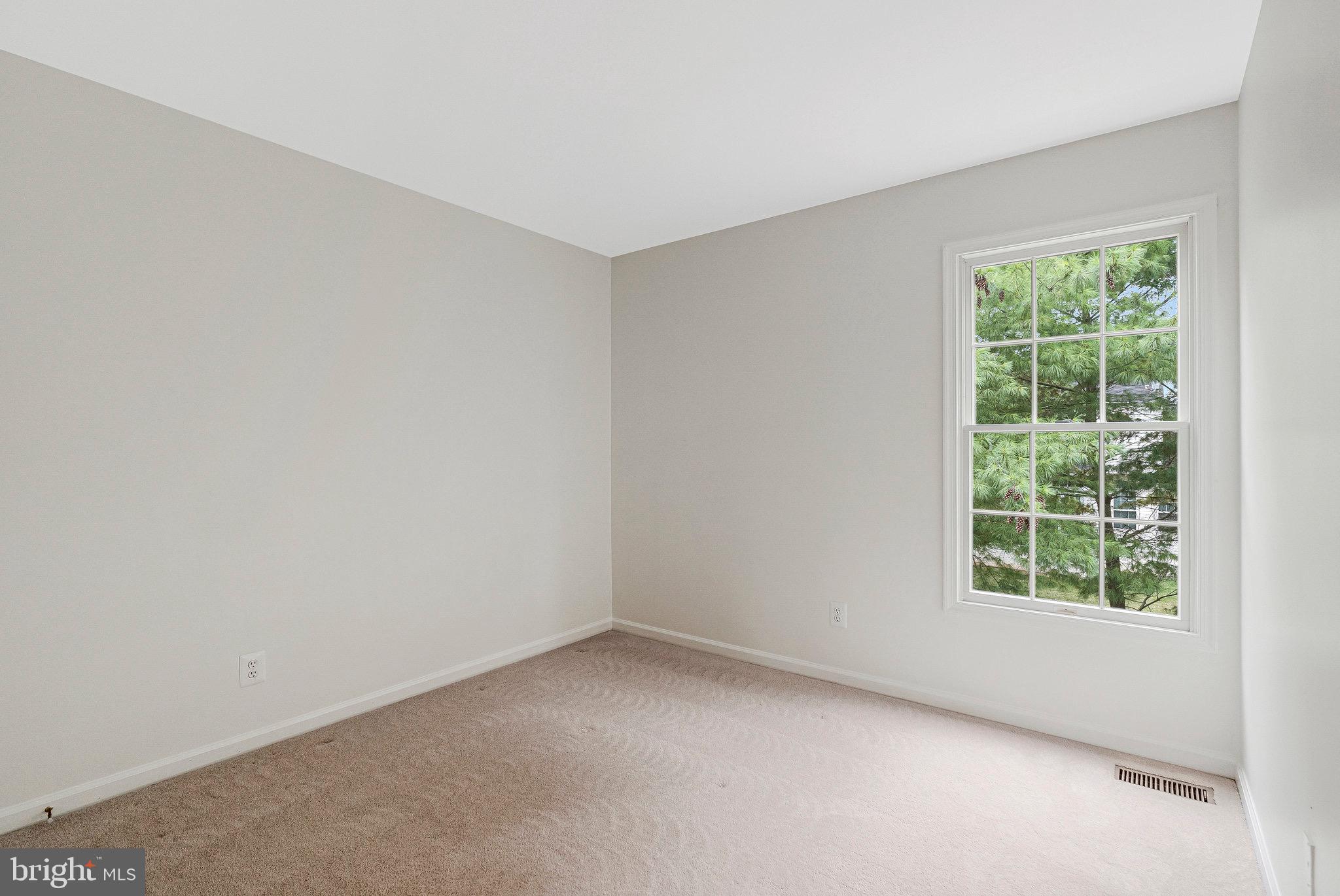 44269 COBHAM STATION COURT