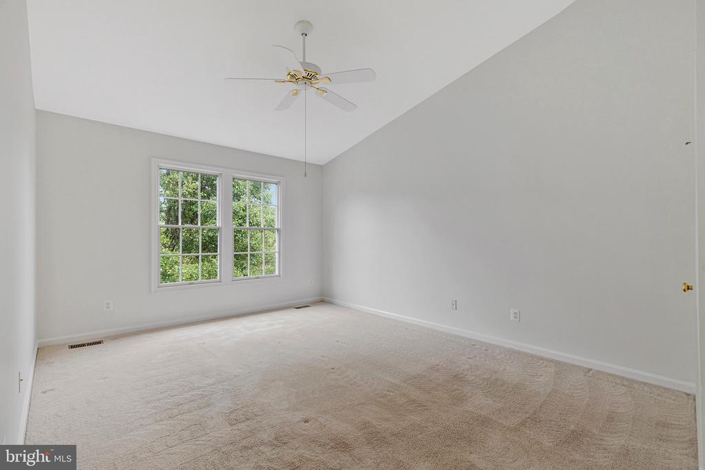 44269 COBHAM STATION COURT