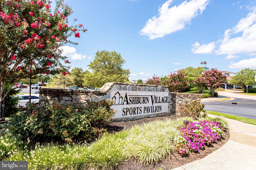 44269 COBHAM STATION COURT