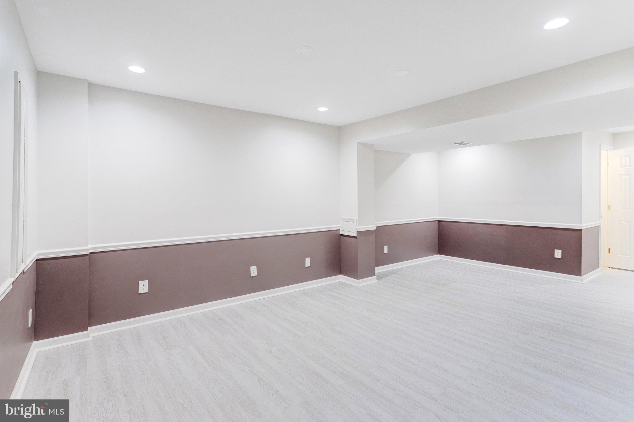 5425 Staples Ln