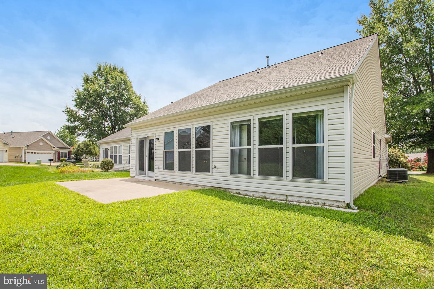 64 Gladstone Dr