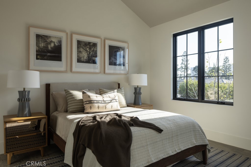 8 Cherry Hills