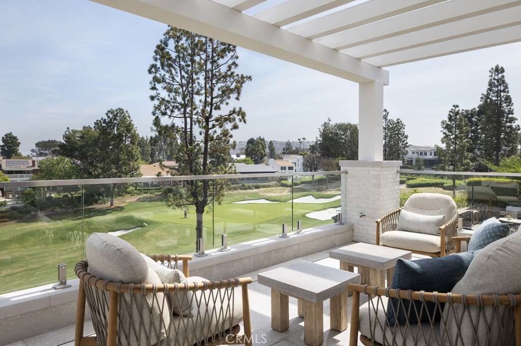 8 Cherry Hills