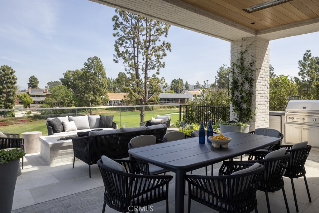 8 Cherry Hills