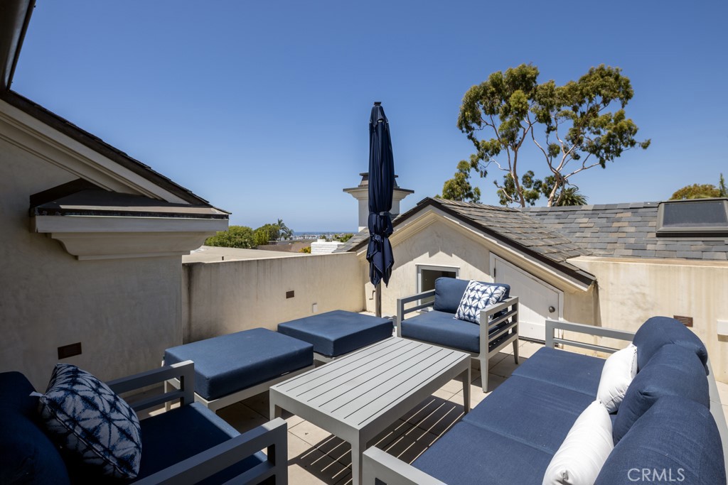 512 Avocado Avenue