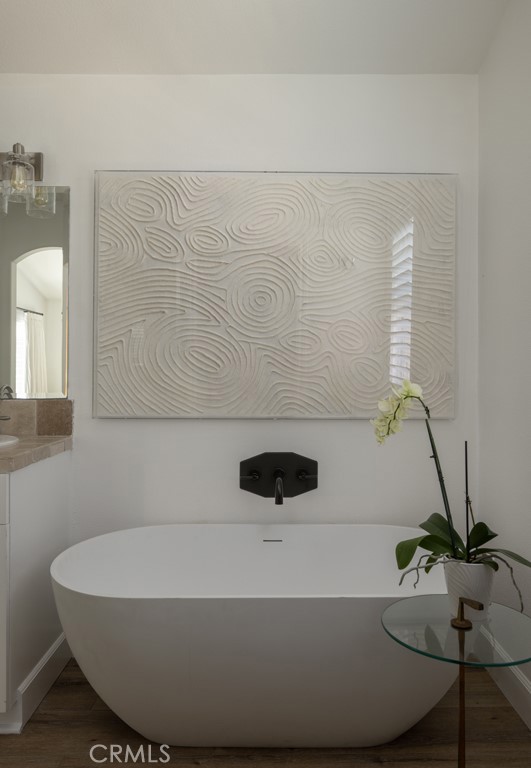 Furnished Lease in The Village