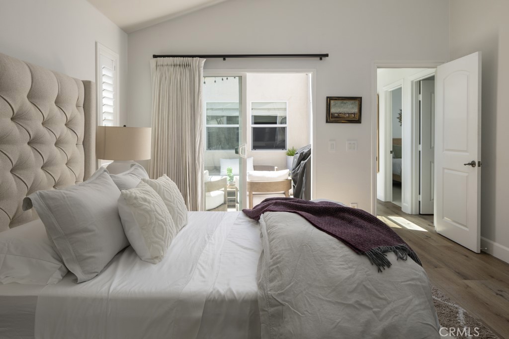 Furnished Lease in The Village