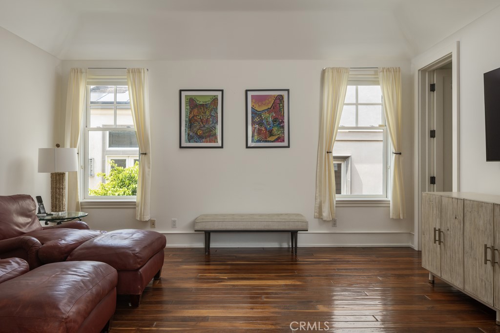 2323 Bayside Drive