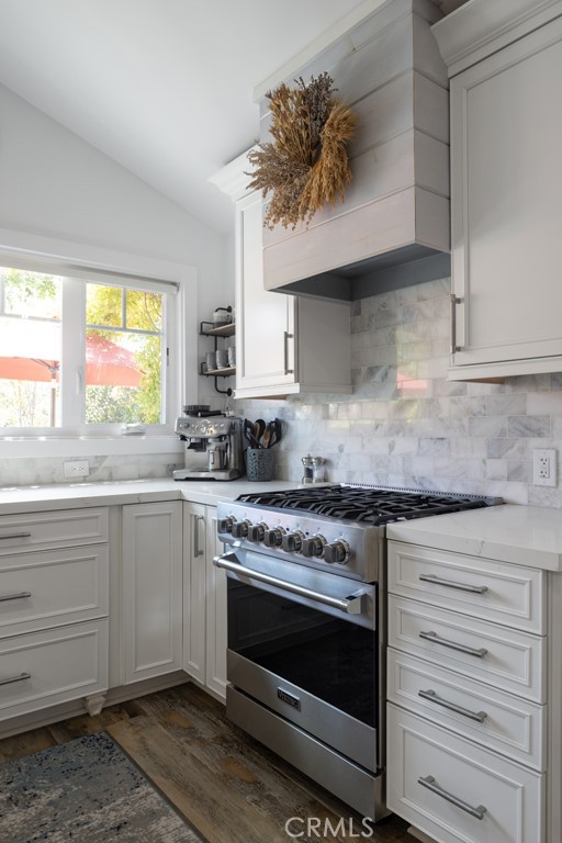 503 Fernleaf Avenue