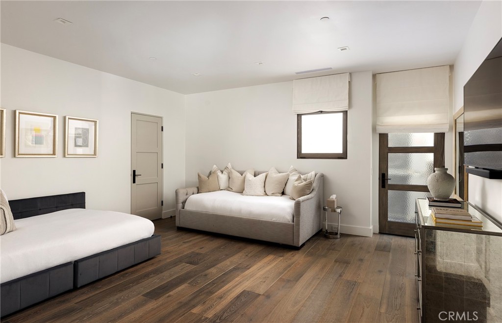 7 Seabreeze Terrace