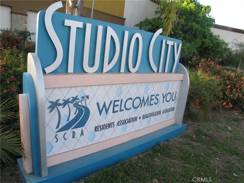 11636 Valley Spring Lane