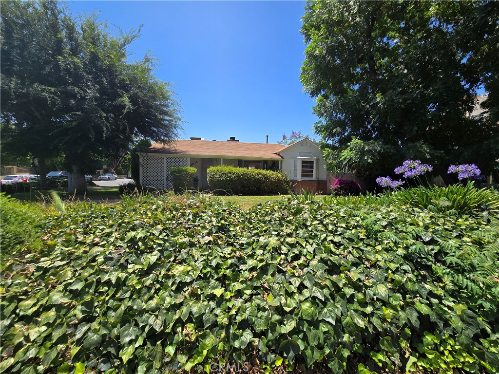 11636 Valley Spring Lane