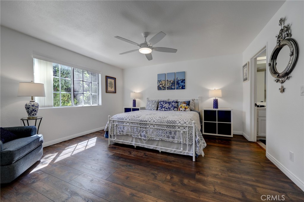 4249 Longridge Avenue