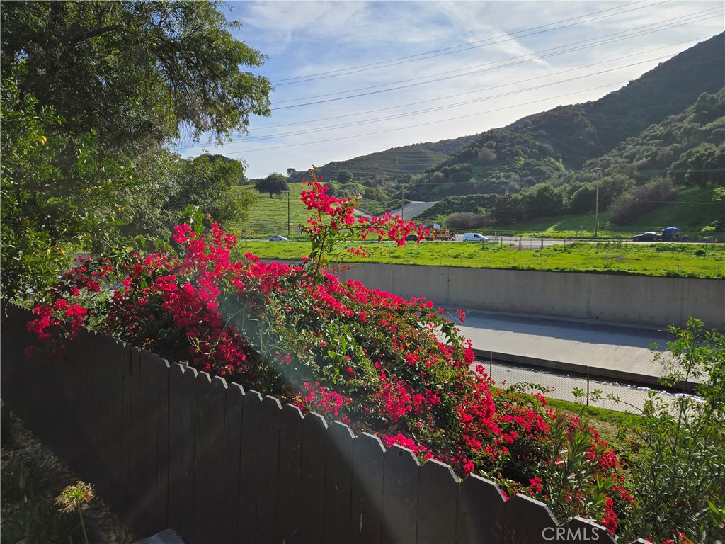 3212 W Valley Heart Drive