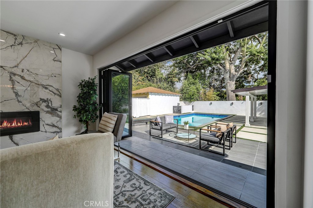12701 Kling Street, Studio City, CA 91604