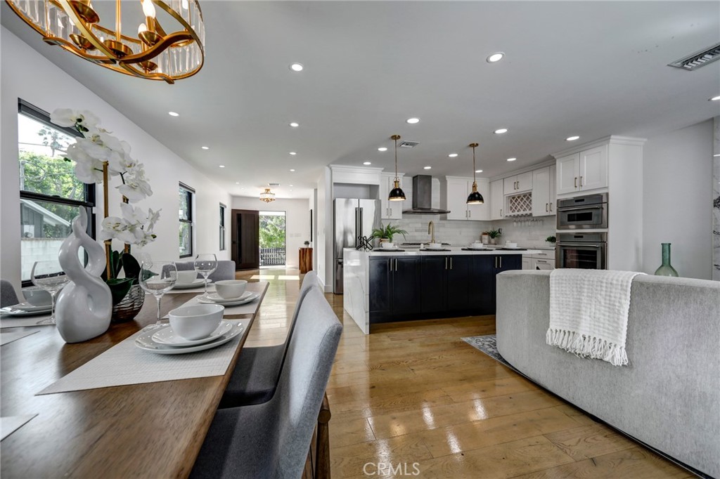 12701 Kling Street, Studio City, CA 91604