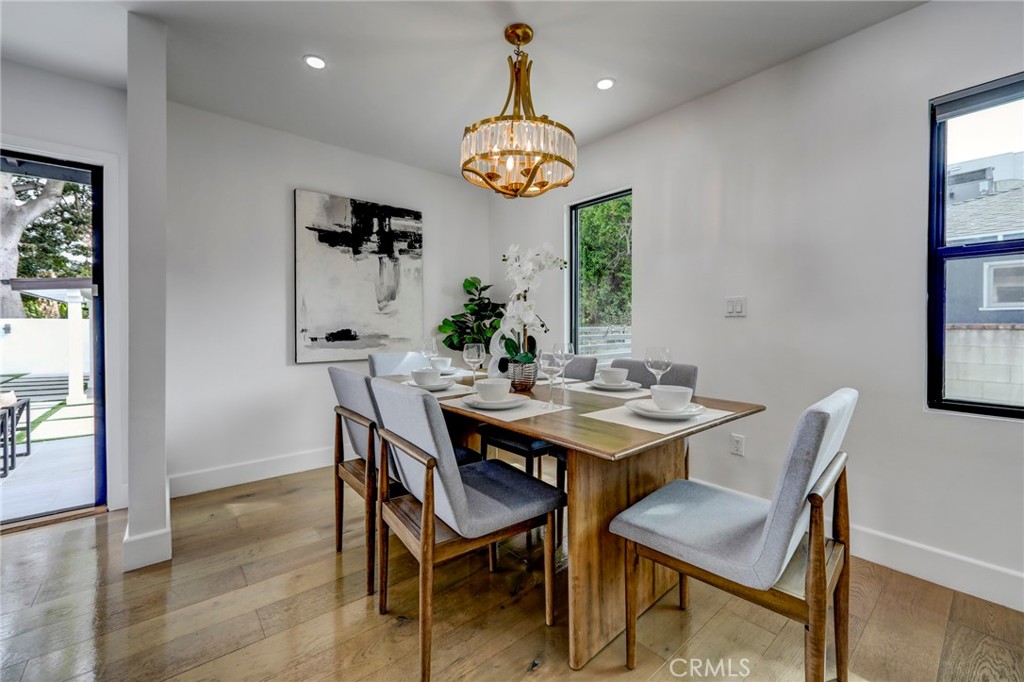 12701 Kling Street, Studio City, CA 91604