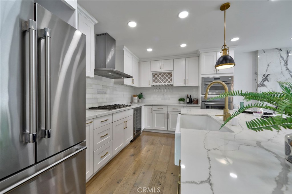 12701 Kling Street, Studio City, CA 91604