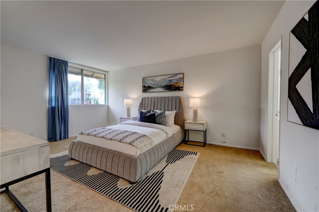 14141 Dickens 301 Sherman Oaks, CA 91423