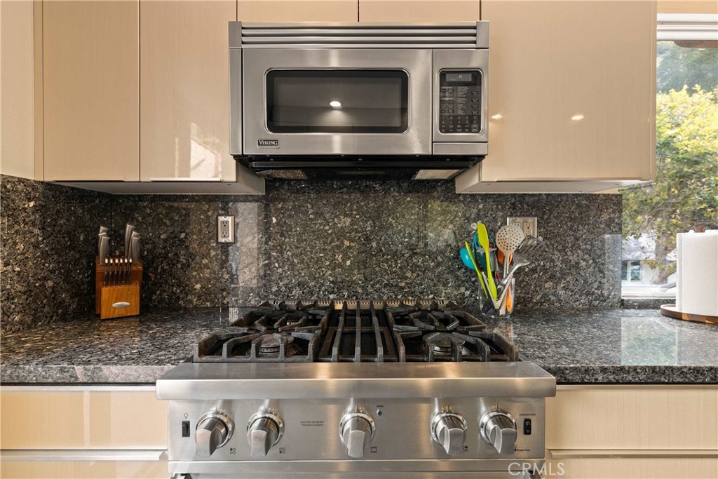 4007 Alta Mesa
