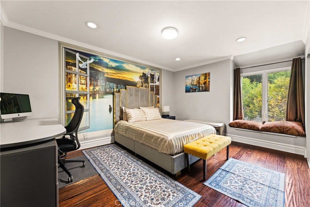 4007 Alta Mesa