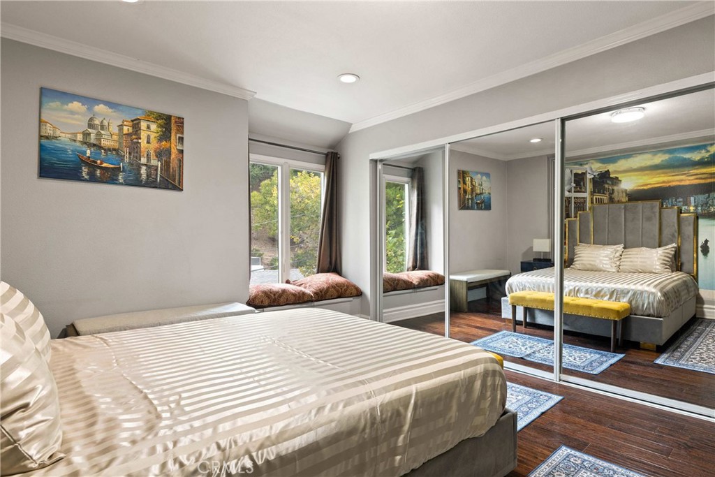 4007 Alta Mesa