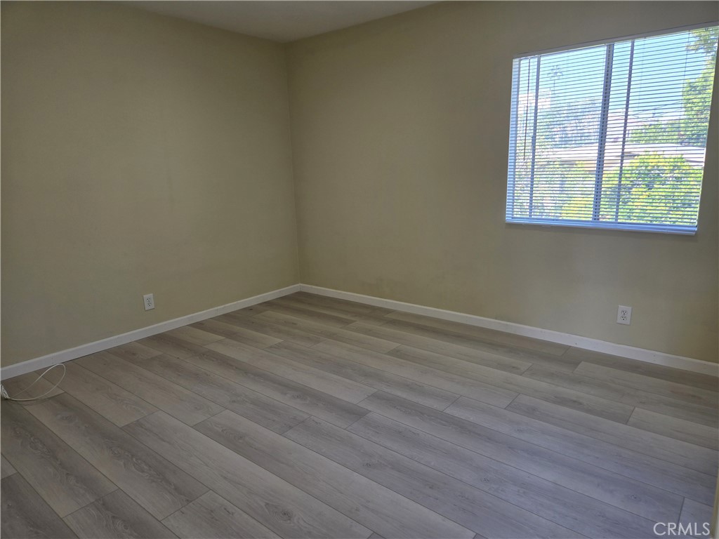 1129 N Clark