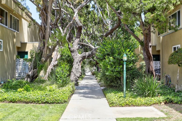 11138 Aqua Vista ST Unit: 9