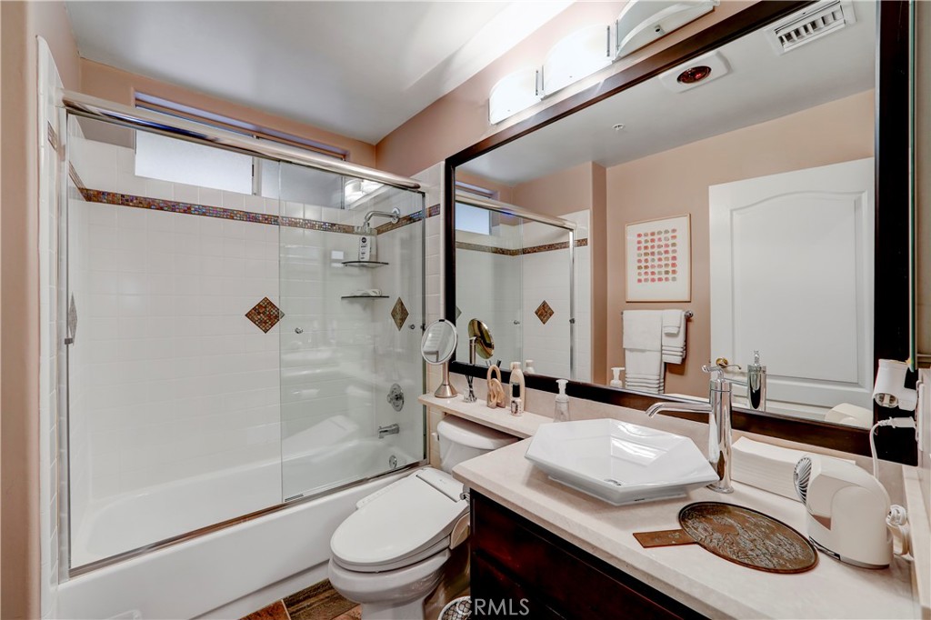 12060 Hoffman 107, Studio City, CA 91604