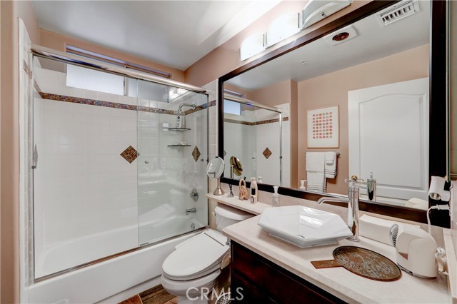 12060 Hoffman Unit: 107