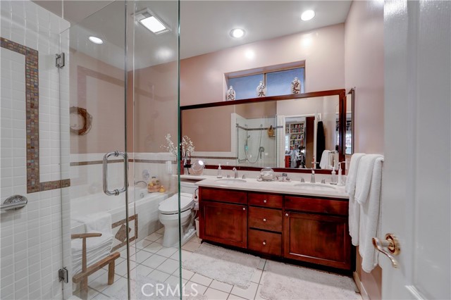 12060 Hoffman Unit: 107