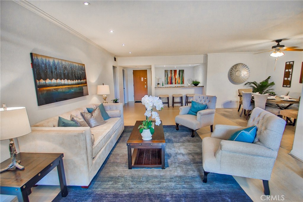 4915 Tyrone 221 Sherman Oaks, CA 91423