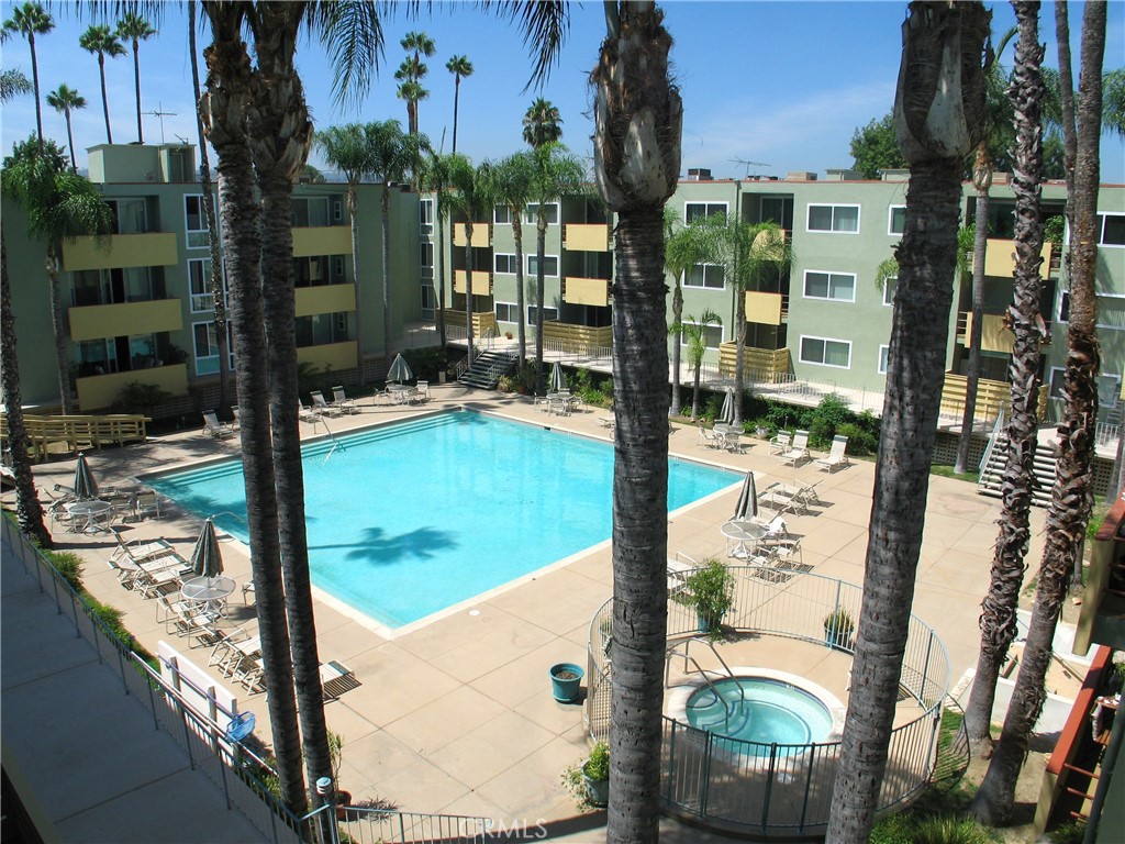 4915 Tyrone 221 Sherman Oaks, CA 91423