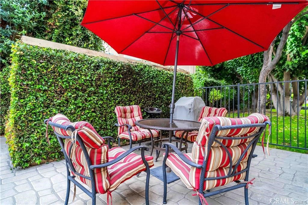4477 Woodman #310 Los Angeles, CA 91423