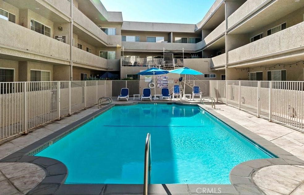 4647 Willis Avenue #220 Sherman Oaks, CA 91403