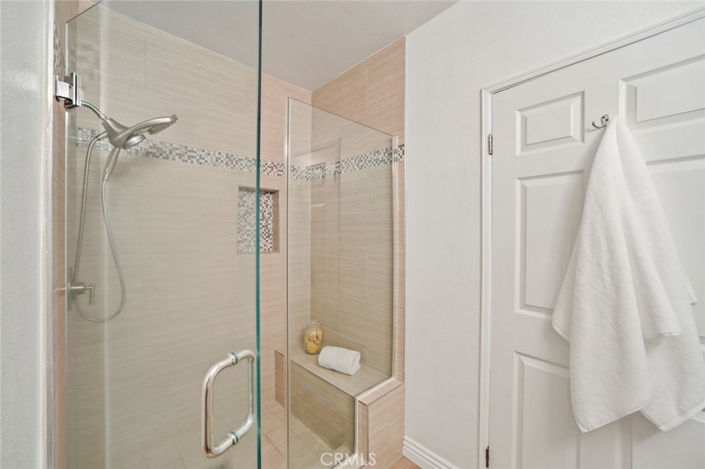 4189 Vineland #120 Studio City, CA 91602