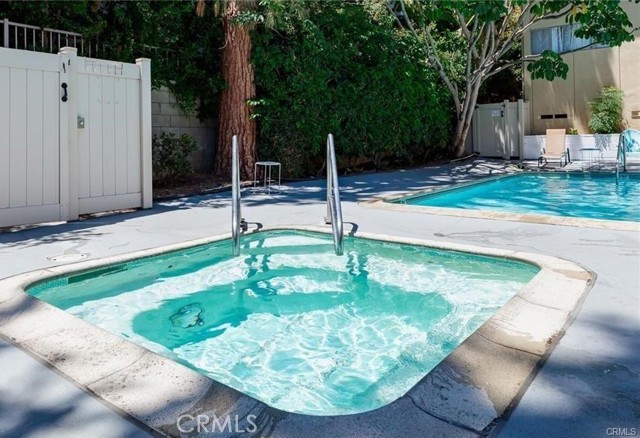 11138 Aqua Vista