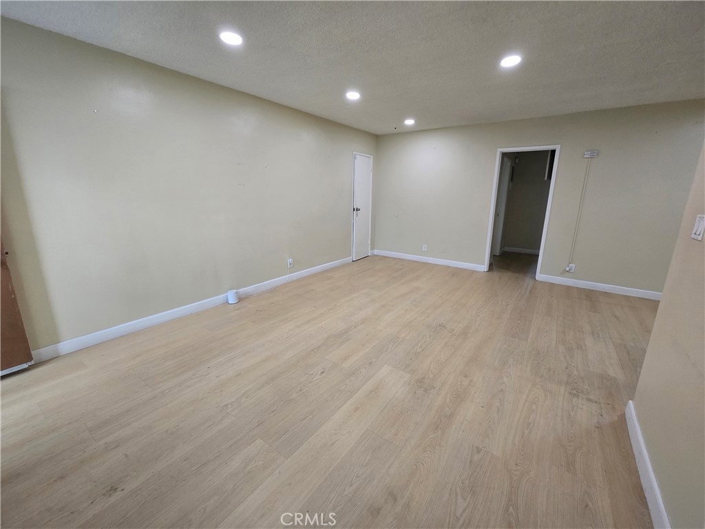 1216 N Formosa N 3