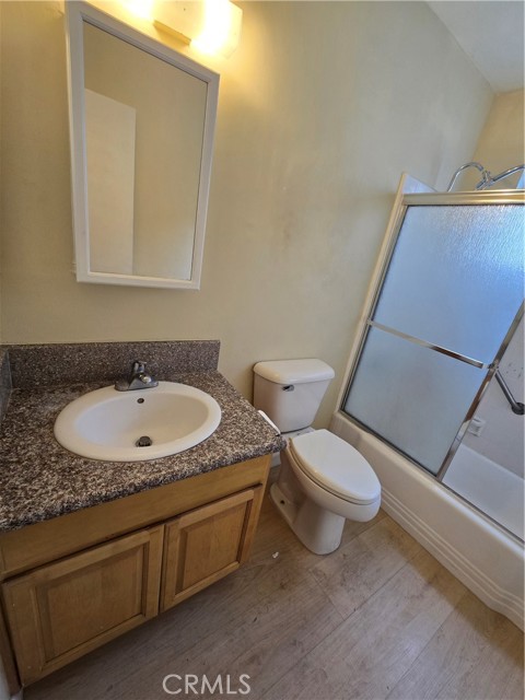 1216 N Formosa Unit: 3