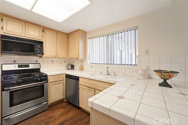14050 Magnolia BLVD Unit: 213