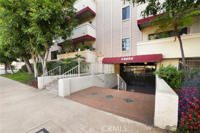 14050 Magnolia BLVD Unit: 213