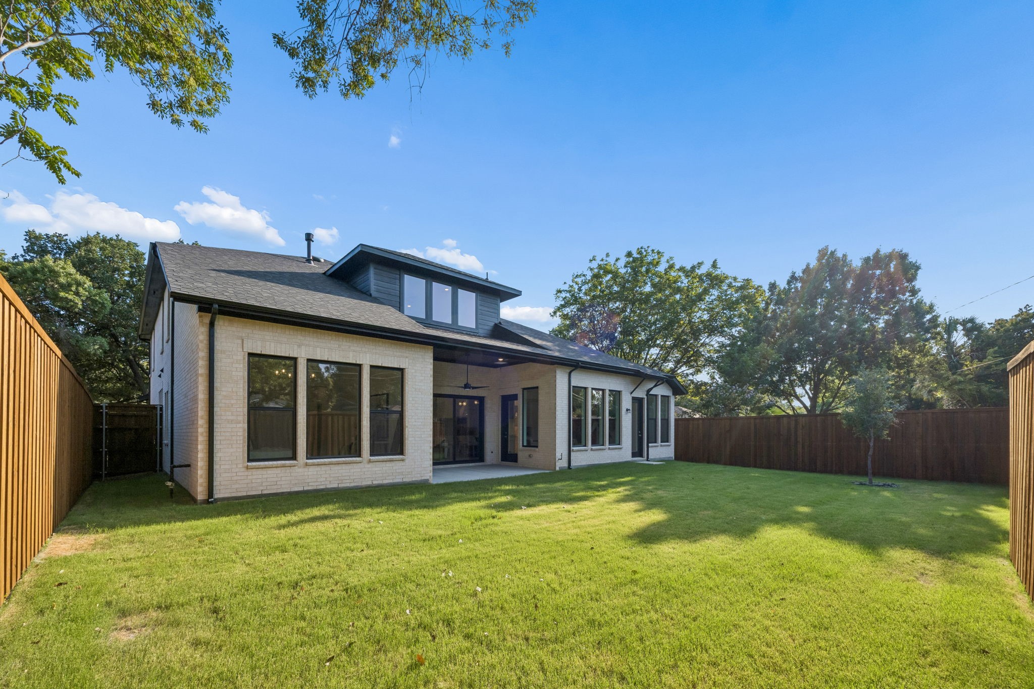 3571 Waldorf Drive