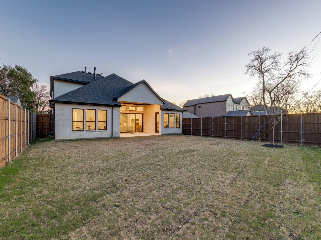 3849 Hawick Lane