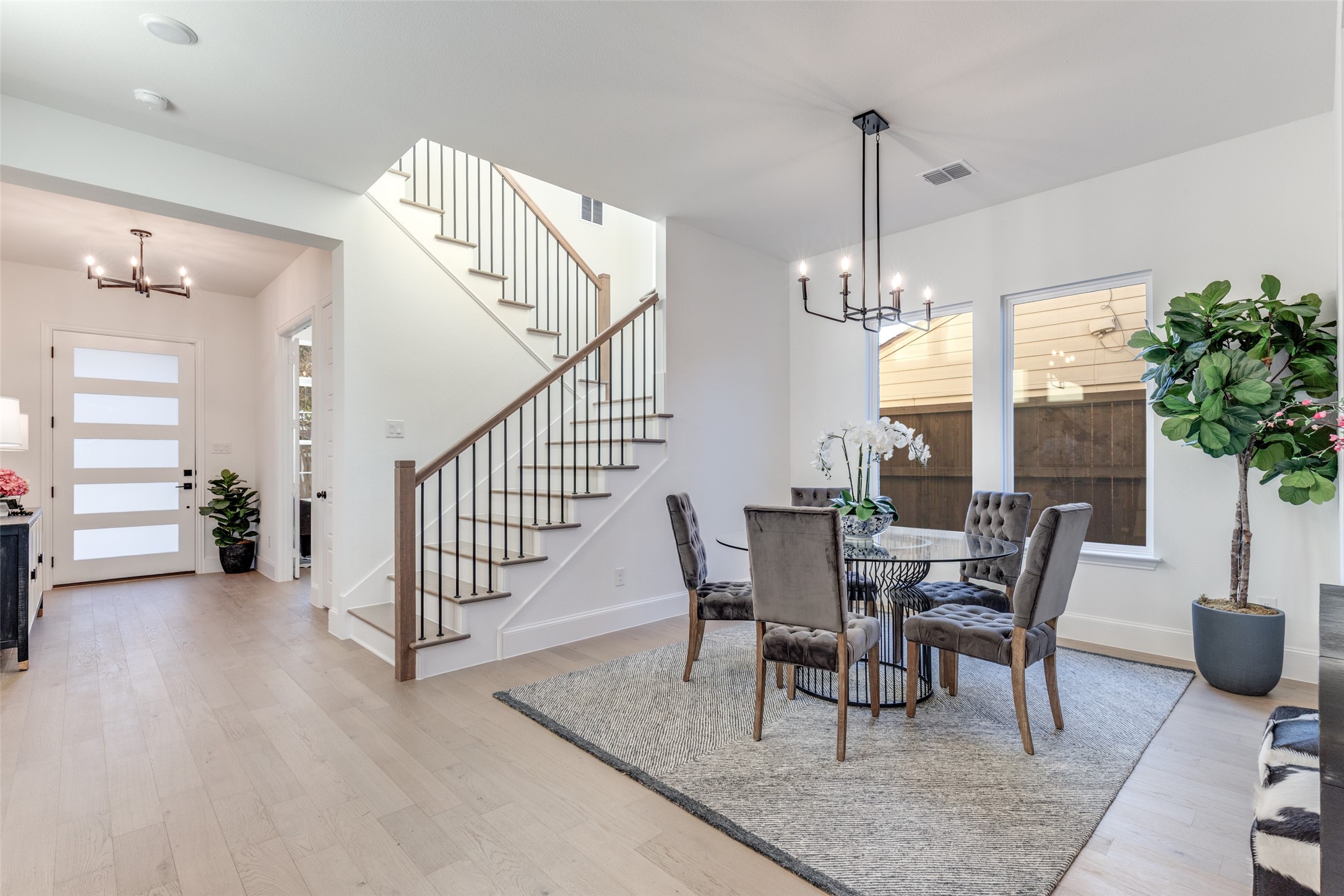 3849 Hawick Lane