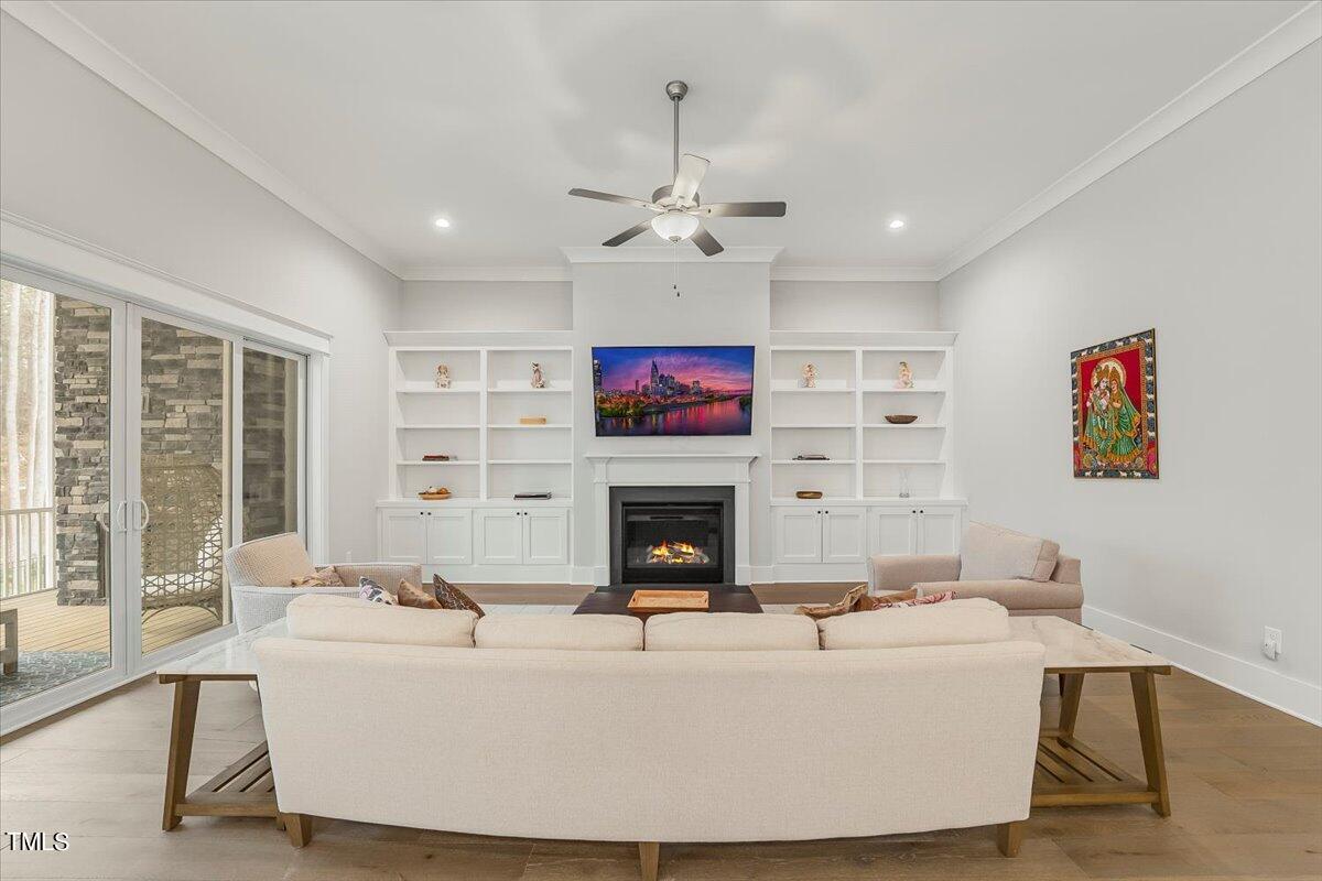 3812 Stoneridge Forest Drive